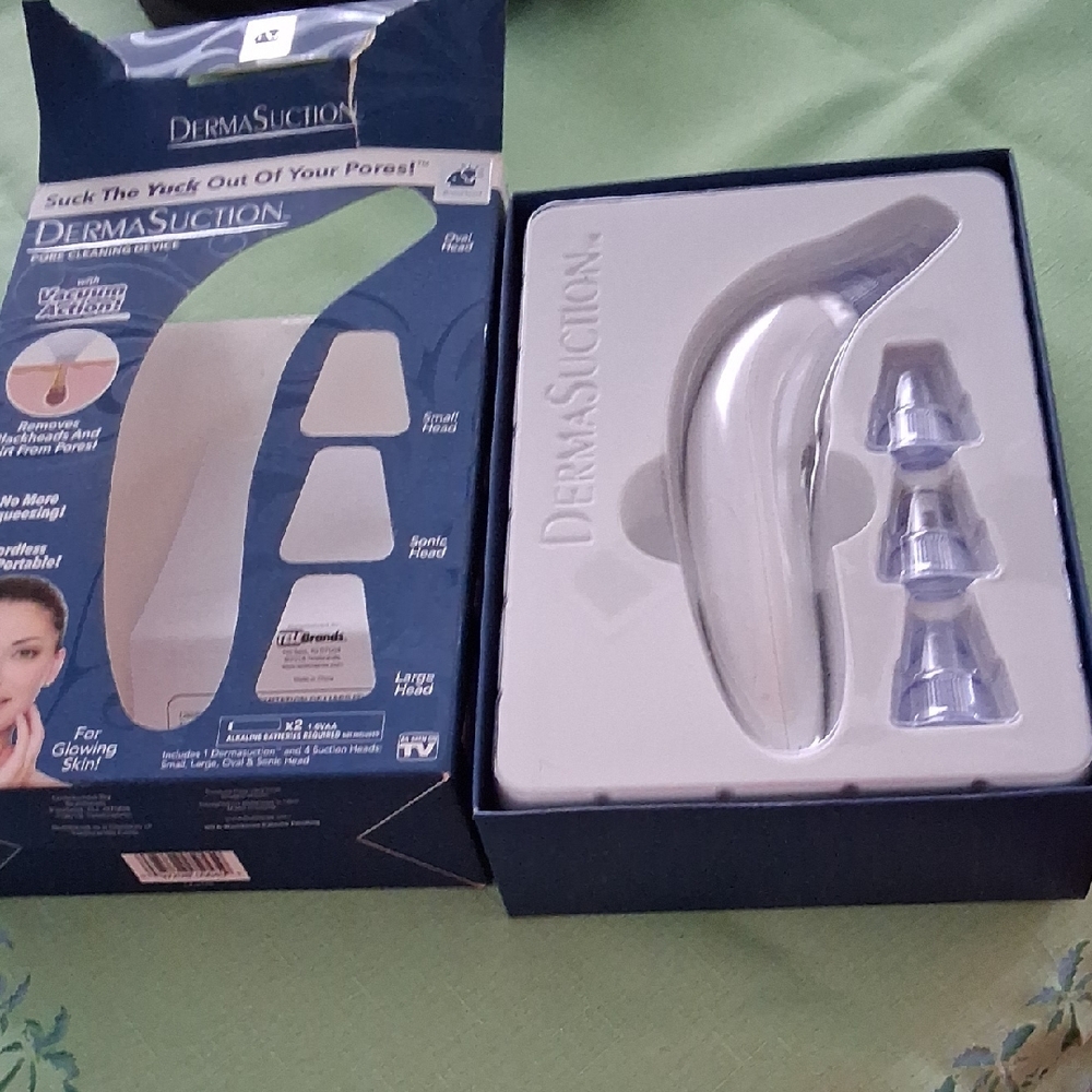 Pore Cleaning Device - White